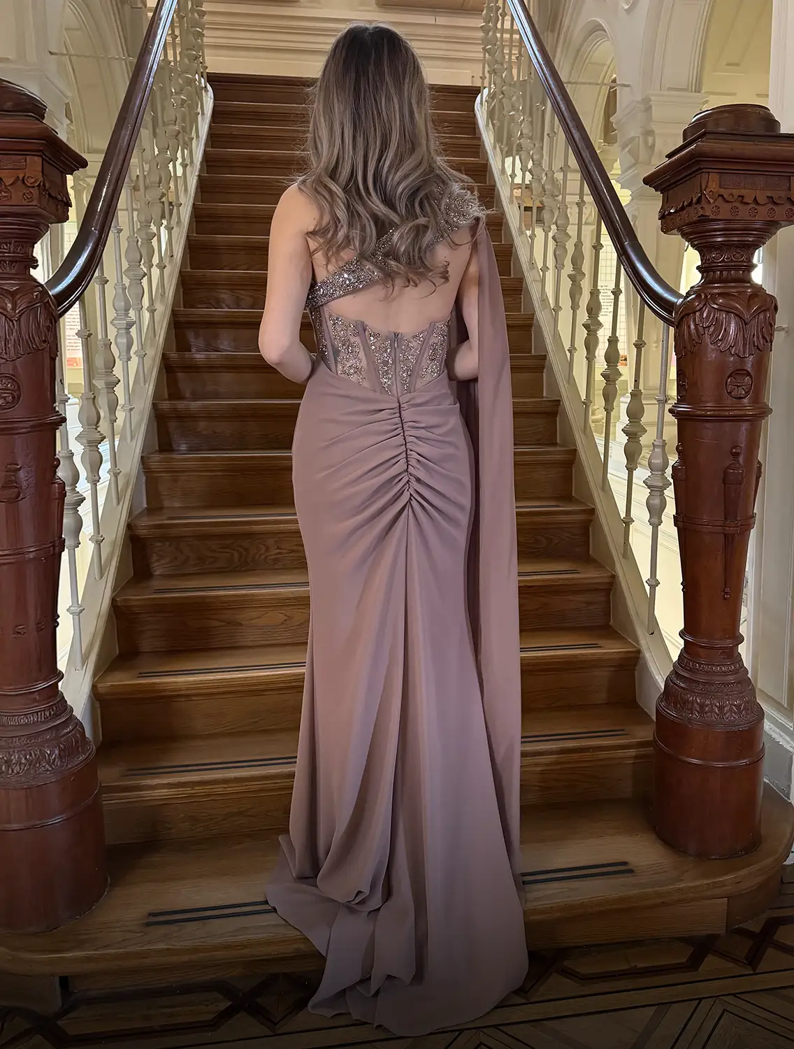 Alice Dress Donker Beige Achter